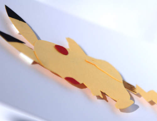 《動漫紙雕賀卡》為祝賀增添一點點藝術的宅氣？