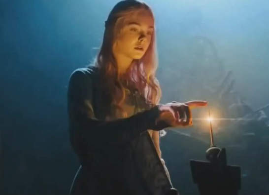 睡美人電影《黑女巫：沉睡魔咒》新預告