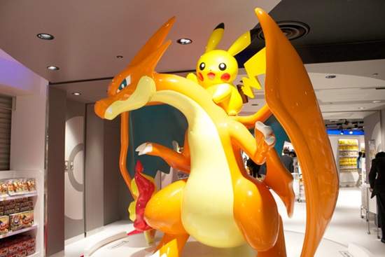 《超東京神奇寶貝中心》在池袋盛大開幕，正好趕上聖誕節商戰