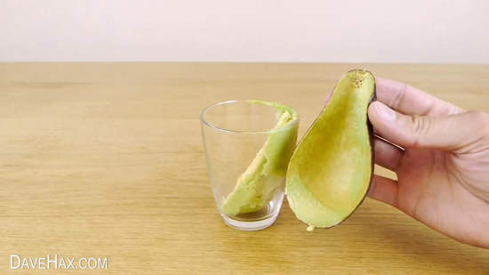 只要一個杯子《水果剝皮》可以輕輕鬆鬆