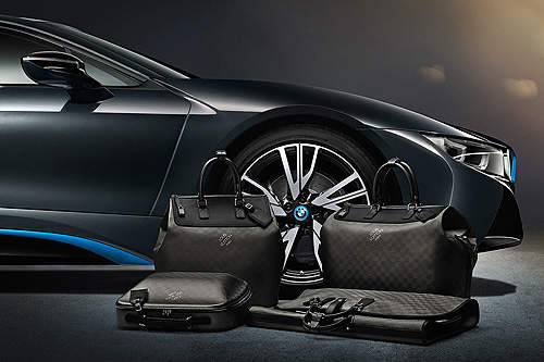 超飛遜《BMW i8 x LV》專屬包包要上架囉 超飛遜《BMW i8 x LV》專屬包包要上架囉