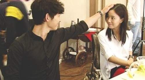 《曖昧時的NG行為》即使素顏也要說好看啦（指）