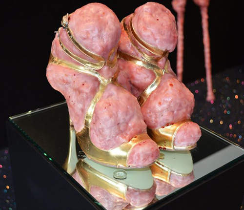 衝擊《肉肉藝術》趴兔 看完一股默默想減肥的fu是...... 衝擊《肉肉藝術》趴兔 看完一股默默想減肥的fu是......