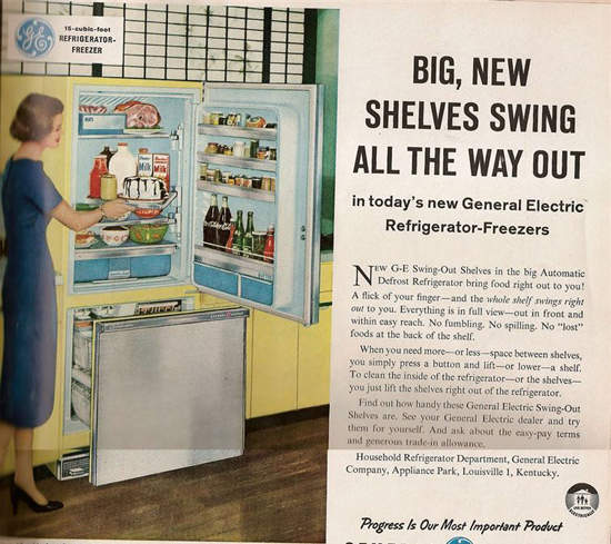 《電子產品廣告進化》這飛越式進步真的沒外星人幫忙嗎(笑) 《電子產品廣告進化》這飛越式進步真的沒外星人幫忙嗎(笑)