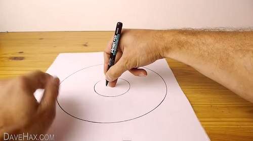 不用工具就可以《徒手畫正圓》小時候都沒發現有這招 不用工具就可以《徒手畫正圓》小時候都沒發現有這招