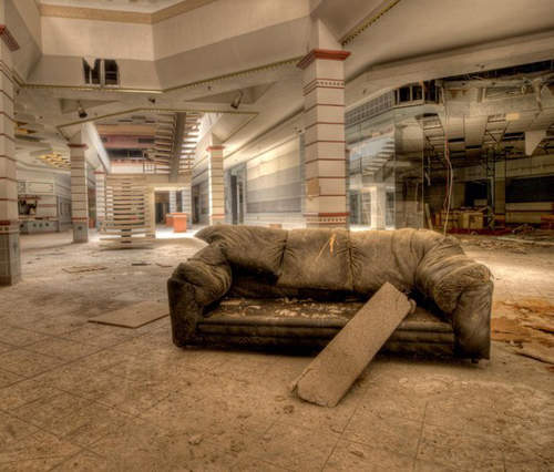 美國廢棄大賣場　佔地千坪的超巨大廢墟設施