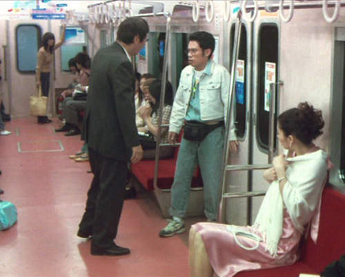 男人在電車上做什麼行為最帥氣 TOP10 男人在電車上做什麼行為最帥氣 TOP10