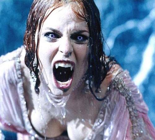 好可怕系列《波蘭出現疑似吸血鬼遺體》用不可復活的儀式被埋葬