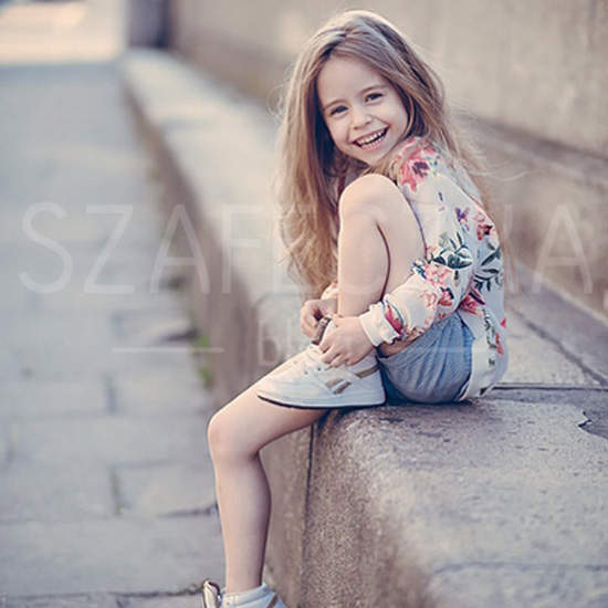 《家有潮女》爸媽心中的超萌小模特