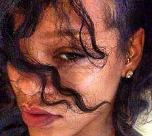 《強迫自拍 App》為什麼大家看起來都醜醜的（囧）