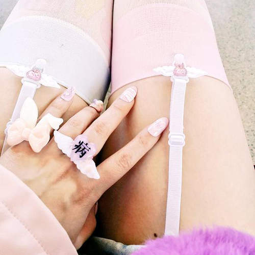 《病指彩》有點恐怖又可愛的感覺才是讓人上癮的理由♪