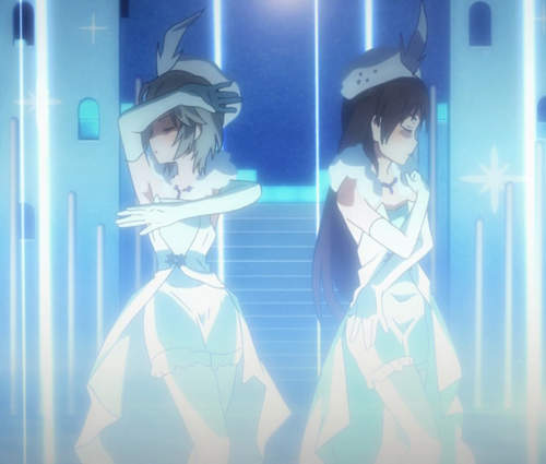 《灰姑娘女孩》聲援大字報再現 幸好沒有連稀疏的觀眾一起再現…… 《灰姑娘女孩》聲援大字報再現 幸好沒有連稀疏的觀眾一起再現……