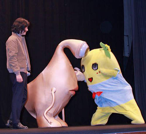 《寄生獸料理》米奇肉丸子 這可是用黑毛和牛肉做成的唷 《寄生獸料理》米奇肉丸子 這可是用黑毛和牛肉做成的唷