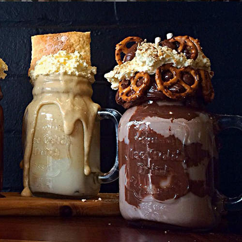 澳洲話題《超大杯暴力奶昔》暫時不想吃甜的東西了... 澳洲話題《超大杯暴力奶昔》暫時不想吃甜的東西了...