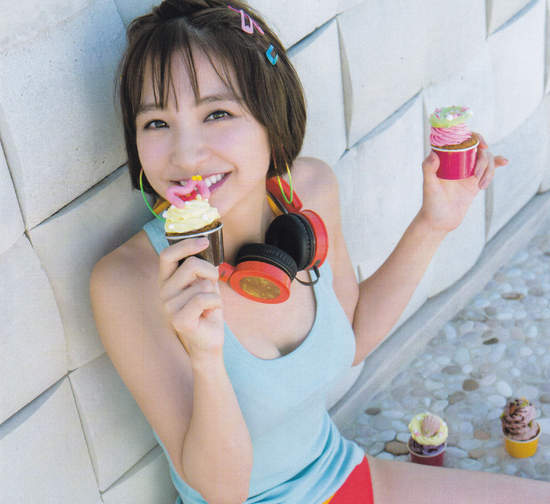 《篠田麻里子的寫真夜現場》5萬張未公開寫真中的精選照片 《篠田麻里子的寫真夜現場》5萬張未公開寫真中的精選照片