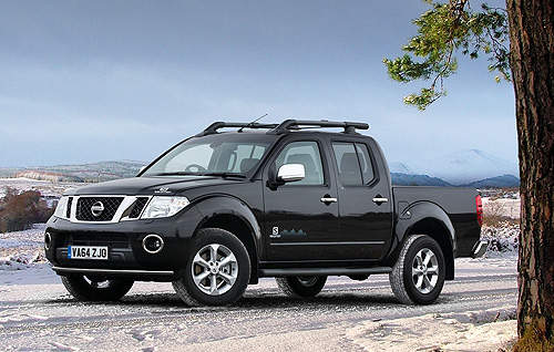 《Nissan Navara Salomon Limited Edition》英國限量開賣