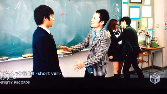 《超搶鏡的背景人物》倉鼠身後的弟弟你還好嗎? 《超搶鏡的背景人物》倉鼠身後的弟弟你還好嗎?