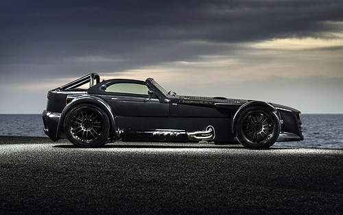 《Donkervoort D8 GTO Bare Naked Carbon Edition》殺氣現身