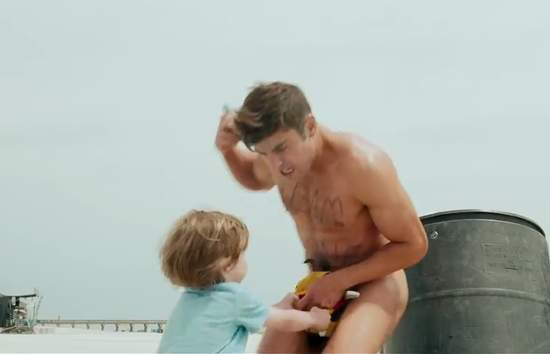 柴克艾弗隆《阿公歐買尬》小鮮肉被正太脫到全裸了......? 柴克艾弗隆《阿公歐買尬》小鮮肉被正太脫到全裸了......?