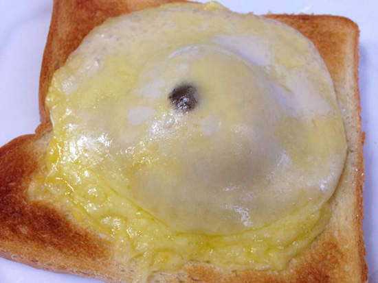 《現在宅美食》雪見大福披薩第二彈 配上冬季限定蒙布朗口味更好吃喔 《現在宅美食》雪見大福披薩第二彈 配上冬季限定蒙布朗口味更好吃喔