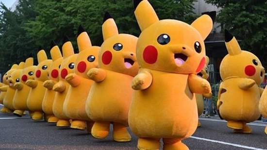 帶槍枝前去《神奇寶貝世界大賽》可愛的皮卡丘招誰惹誰啦... 帶槍枝前去《神奇寶貝世界大賽》可愛的皮卡丘招誰惹誰啦...