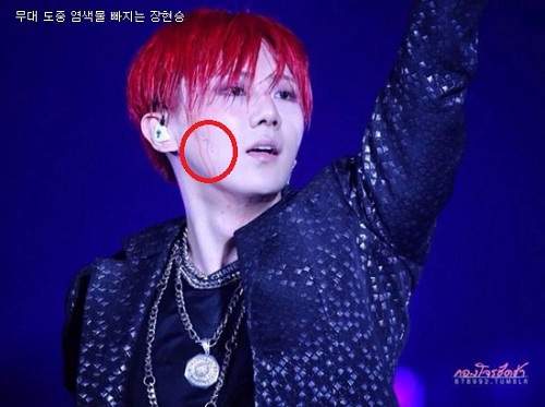 《舞台上的出糗事件》這也算是另類的娛樂效果吧(誤) 《舞台上的出糗事件》這也算是另類的娛樂效果吧(誤)