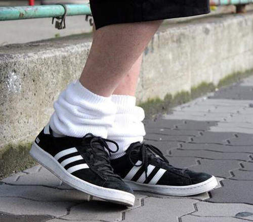 意外可愛的《泡泡襪男子》穿搭失敗也有誤成變態的可能(喂) 意外可愛的《泡泡襪男子》穿搭失敗也有誤成變態的可能(喂)