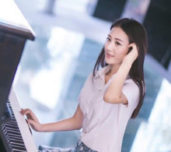 《最美小學教師》來自安徽的美人老師唐丁丁 《最美小學教師》來自安徽的美人老師唐丁丁