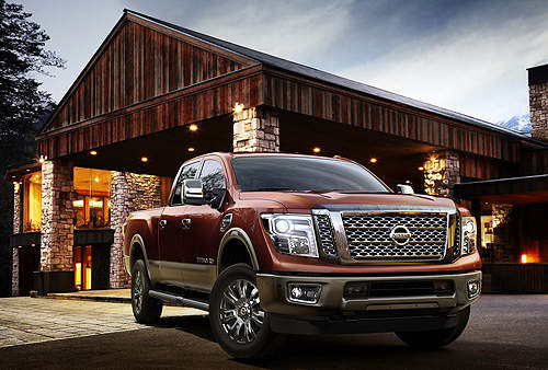 2016年式《Nissan Titan》柴油新動力上身 2016年式《Nissan Titan》柴油新動力上身