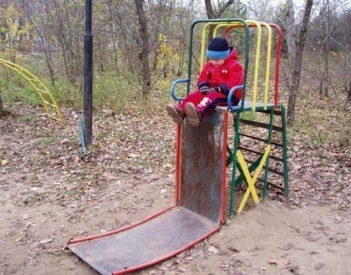 《不知去向的溜滑梯》溜下去可能就掰掰了吧...(((ﾟДﾟ;)))