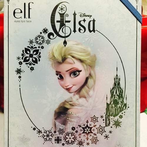 《冰雪奇緣彩妝書》連顏色都用人物命名怎能不入手 《冰雪奇緣彩妝書》連顏色都用人物命名怎能不入手