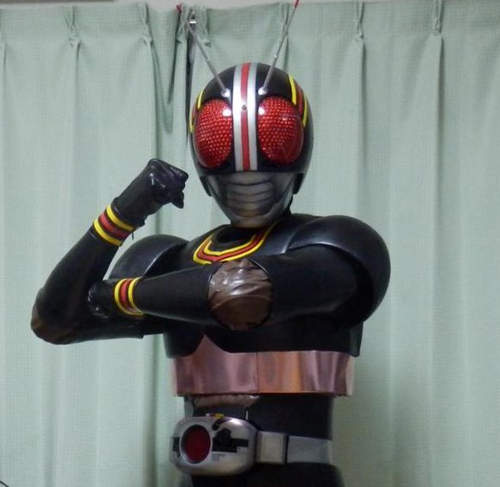 《粉絲製作假面騎士BLACK》這是耗時一年的血淚成果喔 %>_<%