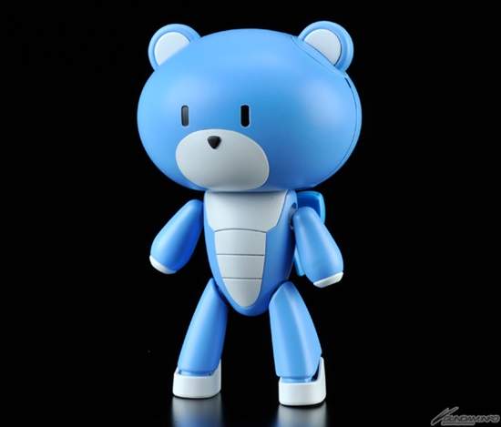 鋼普拉《小熊亞凱》可愛的外表下，戰鬥力也不容小覷...