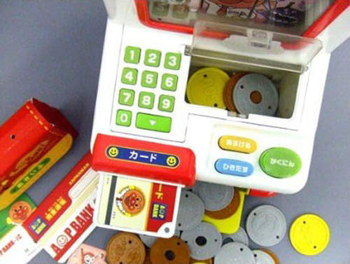 少女漫畫雜誌送《ATM存錢筒》據說這是少女們的夢想? 少女漫畫雜誌送《ATM存錢筒》據說這是少女們的夢想?