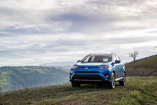 《Toyota RAV4 Hybrid》油電新成員紐約報到 《Toyota RAV4 Hybrid》油電新成員紐約報到