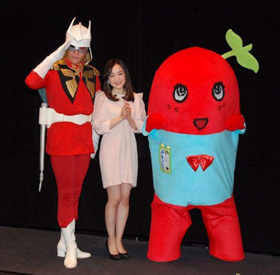 紅色有角三倍速《船梨精》看起來好像喝醉酒XD 紅色有角三倍速《船梨精》看起來好像喝醉酒XD