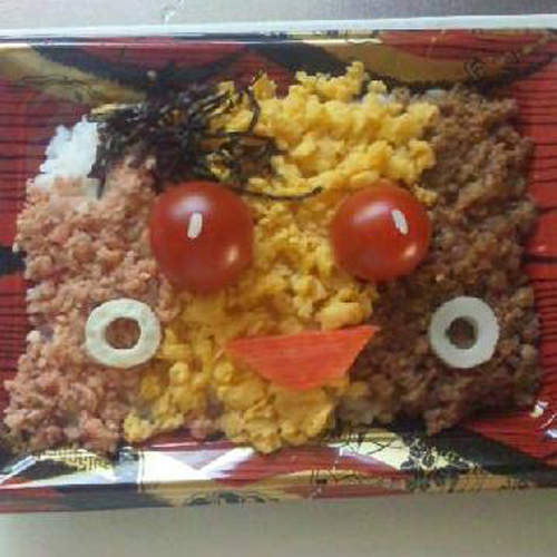 毒蛇網友評《驚悚角色便當》看了就讓人沒有食慾…… 毒蛇網友評《驚悚角色便當》看了就讓人沒有食慾……