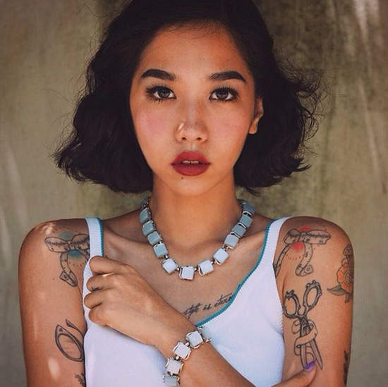 《泰愛短髮妹》kammtatpicha養了一隻超搶鏡的法國鬥牛犬