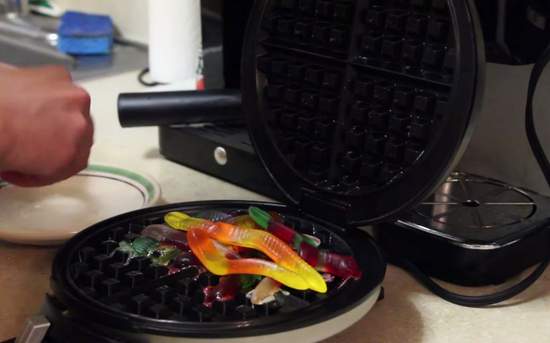 《小熊軟糖能變鬆餅嗎？》美國鬆餅狂人烤給你看