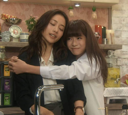 日劇《朝5晚9》超可愛女裝男子發現　差點以為是百合展開www