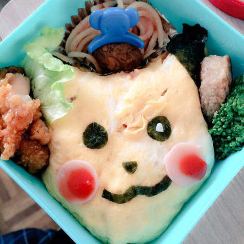 可愛變恐怖《失敗的卡通便當》只能說馬麻真的盡力惹(攤手) 可愛變恐怖《失敗的卡通便當》只能說馬麻真的盡力惹(攤手)