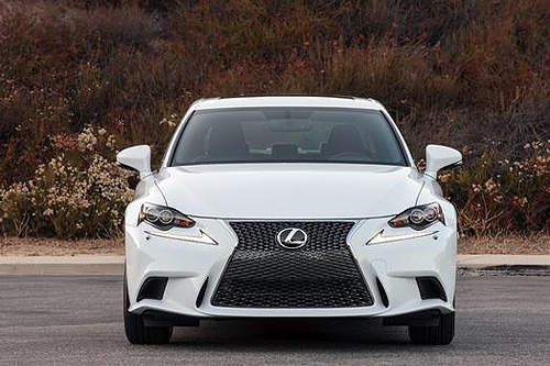 馬力255匹《Lexus IS 300》北美市場率先登場 馬力255匹《Lexus IS 300》北美市場率先登場