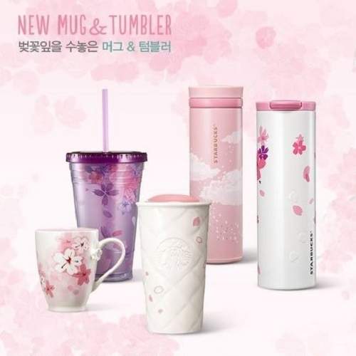韓國限定《2015星巴克櫻花杯》買兩塊蛋糕還會送你櫻花筆唷 韓國限定《2015星巴克櫻花杯》買兩塊蛋糕還會送你櫻花筆唷