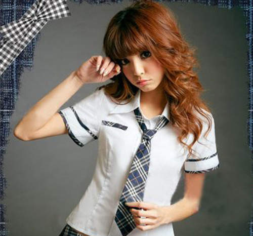 《日本北海道女高中生的悲劇》放學路上都會遇到超奇怪的東西? 《日本北海道女高中生的悲劇》放學路上都會遇到超奇怪的東西?