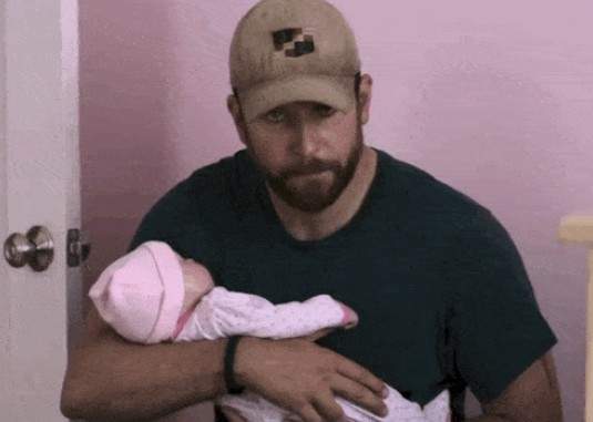 電影《美國狙擊手》意外話題 你到底是抱著什麼呀... 電影《美國狙擊手》意外話題 你到底是抱著什麼呀...