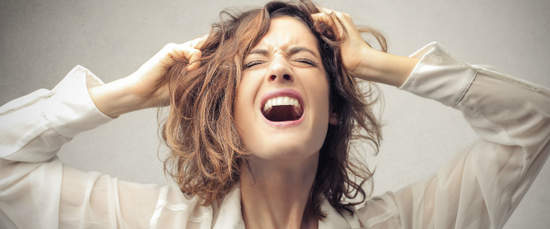 《最不舒服的經前症候群TOP 10》每種都很討厭……