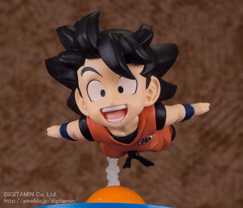 《七龍珠不倒翁》看我遨翔在空中飛~怎麼推都不會倒 《七龍珠不倒翁》看我遨翔在空中飛~怎麼推都不會倒