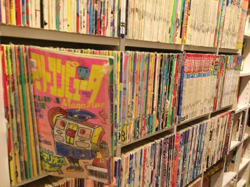 超羨慕《博物館級宅宅收藏家》90年代經典雜誌大量出清是為什麼…… 超羨慕《博物館級宅宅收藏家》90年代經典雜誌大量出清是為什麼……