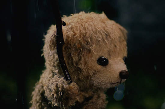 感人廣告《女兒的泰迪熊》結局害我眼淚都縮回去了...... 感人廣告《女兒的泰迪熊》結局害我眼淚都縮回去了......