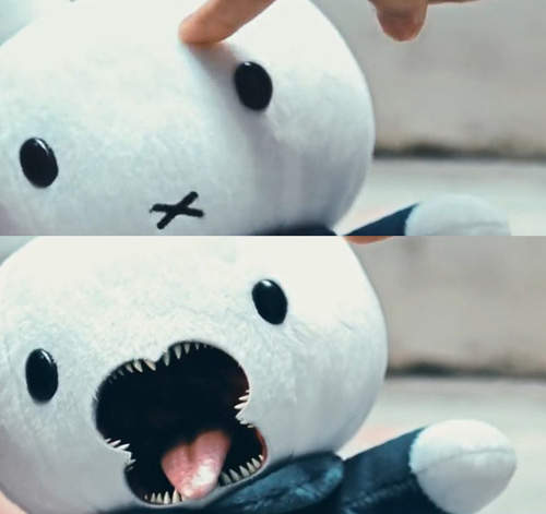 《殭屍米飛兔》香港素人團隊拍攝的可愛恐怖電影 《殭屍米飛兔》香港素人團隊拍攝的可愛恐怖電影